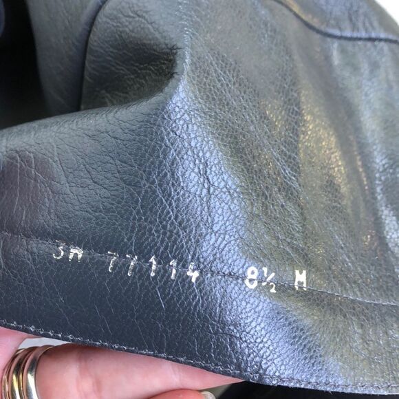 Stuart Weitzman boots - Picture 6 of 6